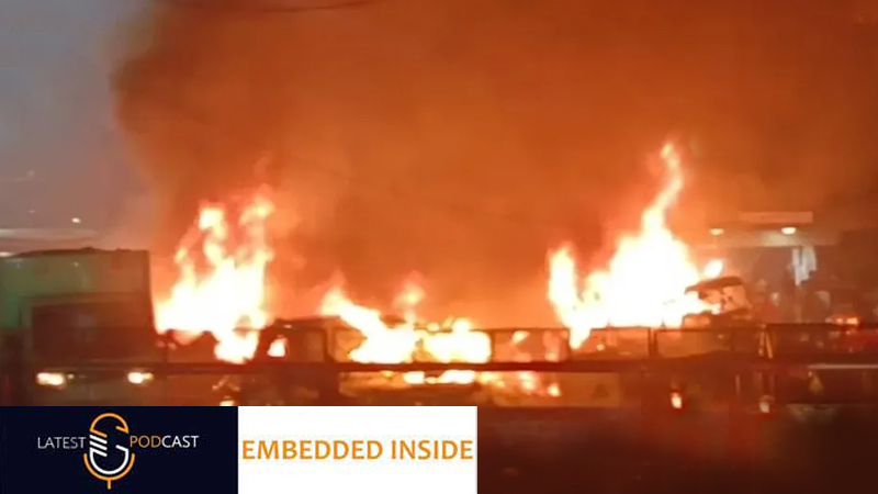 Delhi tense after blasts; was it terror? Wait for the probe to reveal the truth Delhi tense after blasts; was it terror? Wait for the probe to reveal the truth