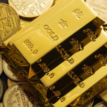 Indian family in Dubai recovers lost gold worth Rs.13 lakh Indian family in Dubai recovers lost gold worth Rs.13 lakh